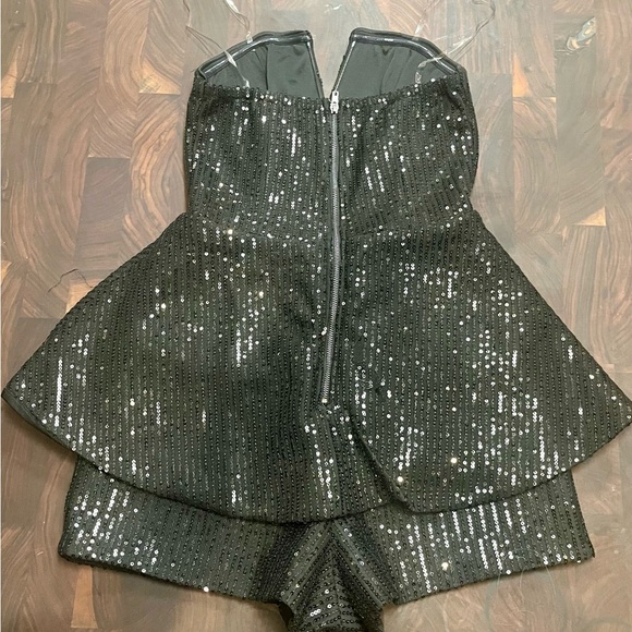 Mini black sequined strapless Romper size Small - Picture 2 of 9